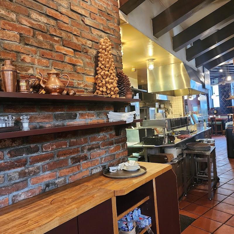 츠바메 그릴, 가고시마 여행 중 방문