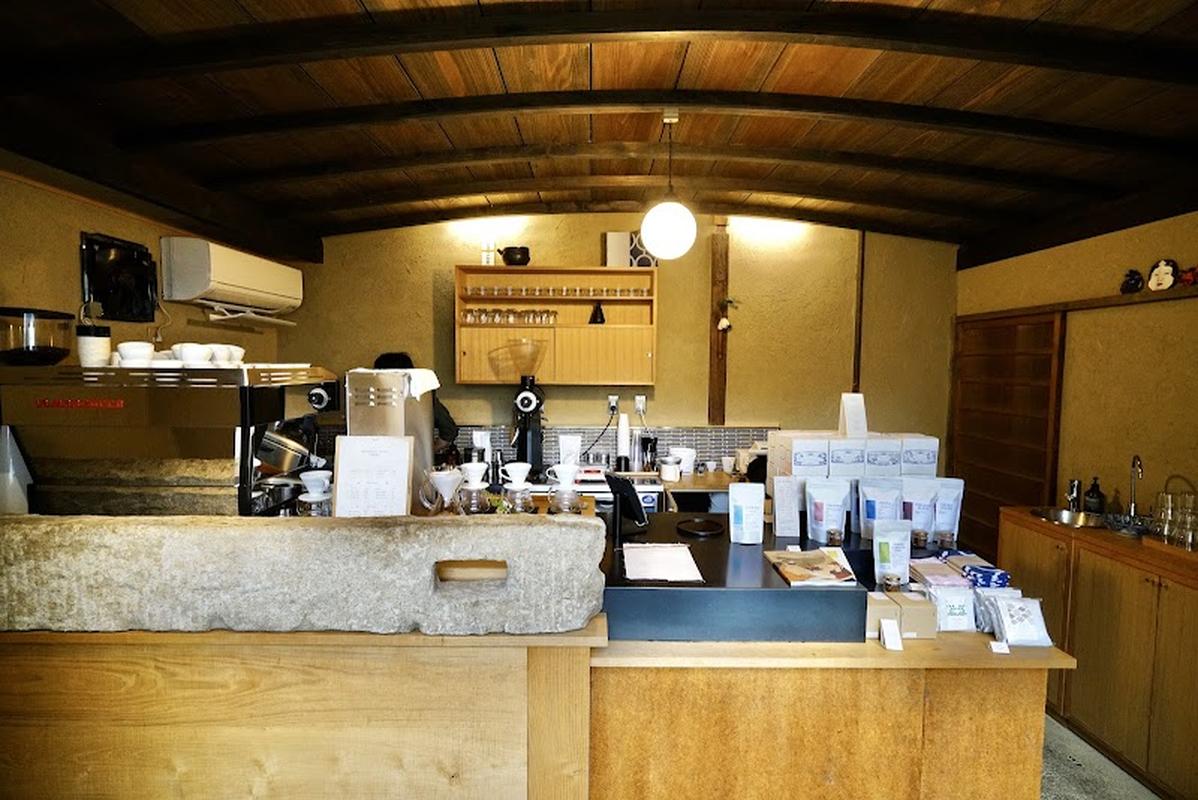 로컬 추천 매장 위켄더스 커피 도미노코지