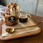 조용한 매장 나인 보든 커피 썸네일