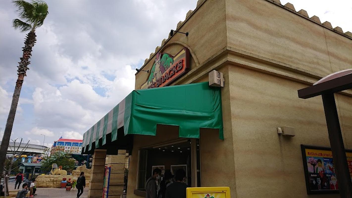 트렌디한 매장 오아시스 스낵