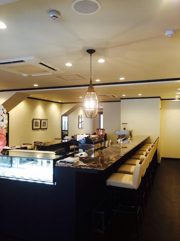 여행객 필수 매장 카페 파울리스타