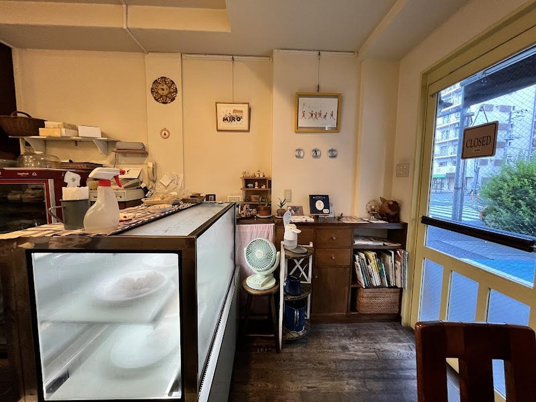 핫플로 유명한 매장 미로