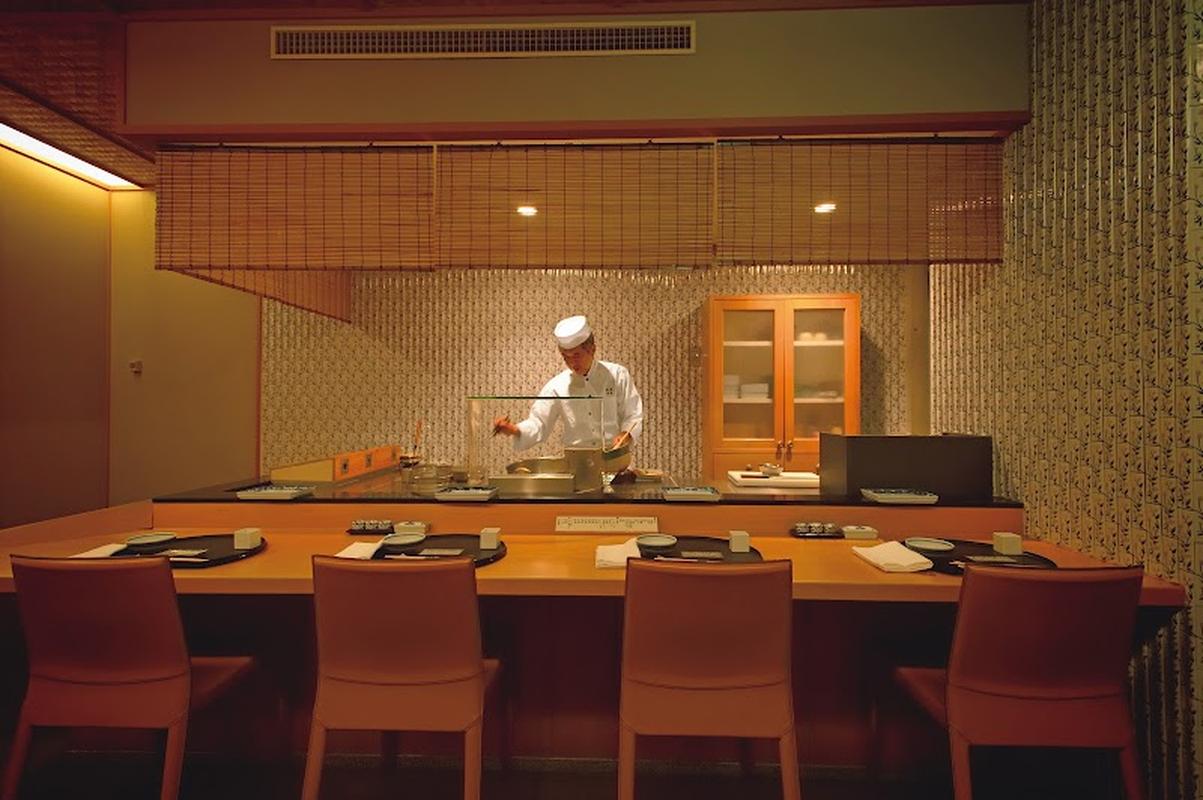 트렌디한 도쿄타워 템푸라 텐시바