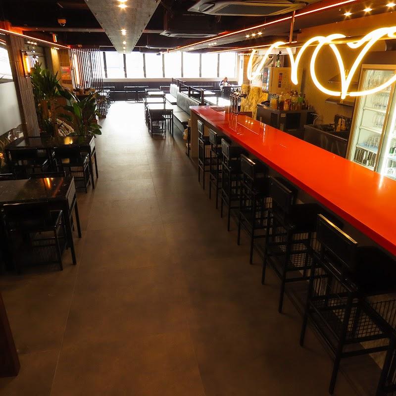 코차 신오쿠보, 도쿄 여행 중 방문