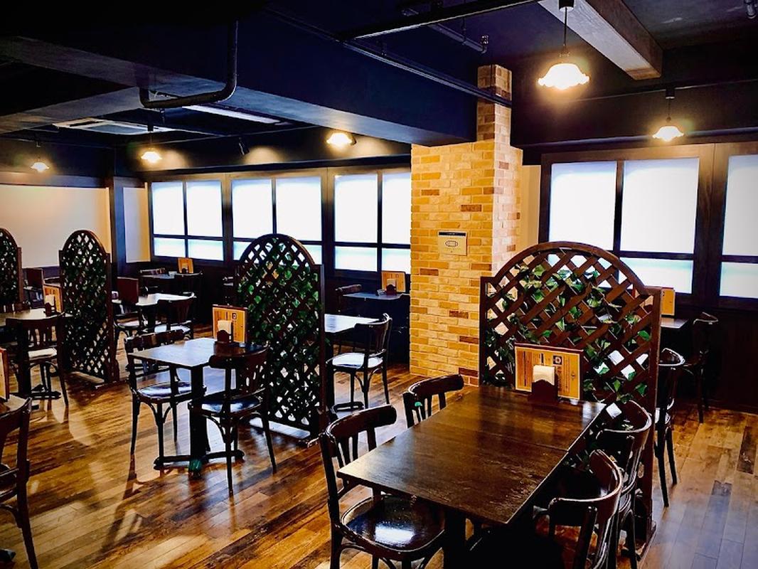 큐어 메이드 카페, 도쿄 여행 중 방문