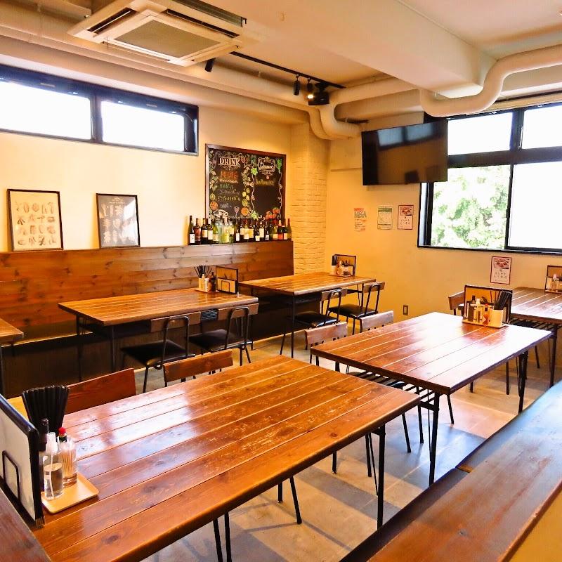 인스타 감성의 오모테산도 이탈리안 바르 산하우스 하라주쿠