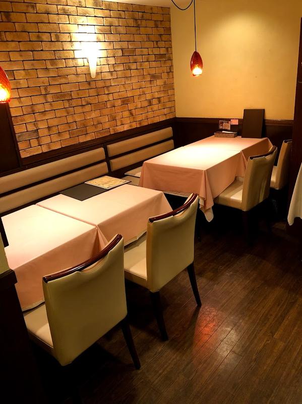 사진 찍기 좋은 매장 비스트로 다이닝 와가야