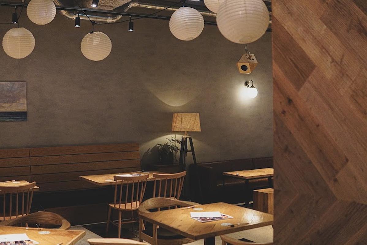 분위기 좋은 매장 우기수