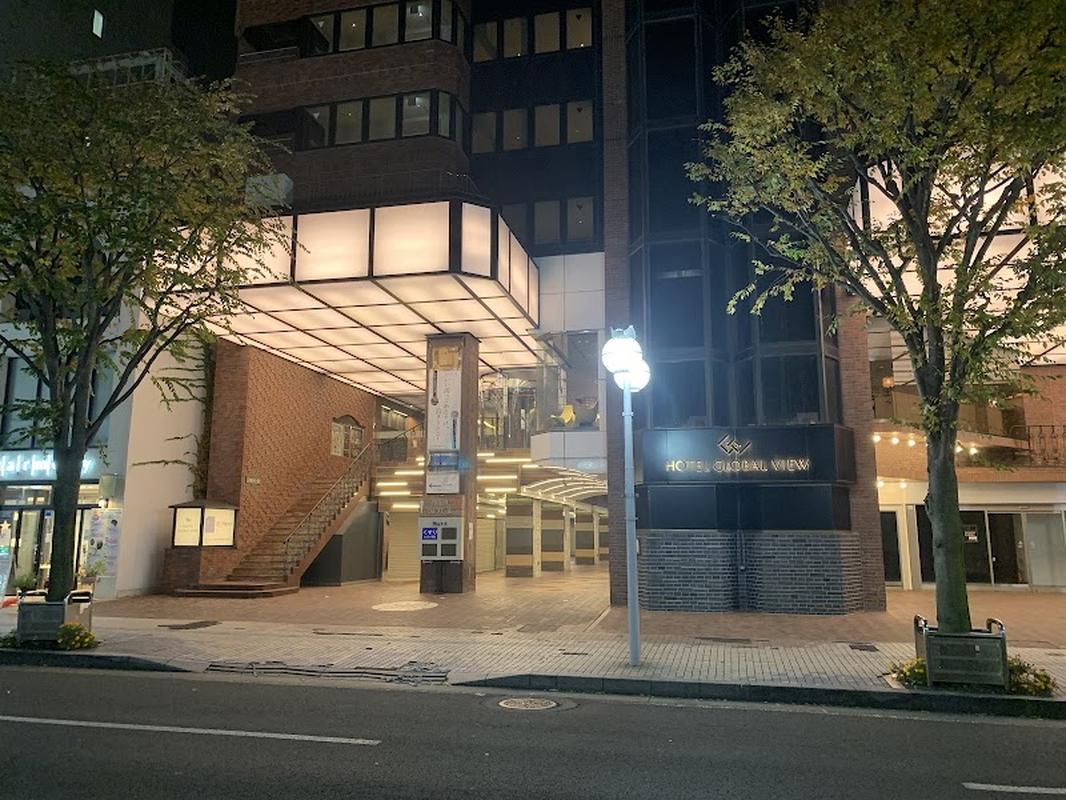 로컬 추천 매장 호텔 글로벌 뷰 하치노헤