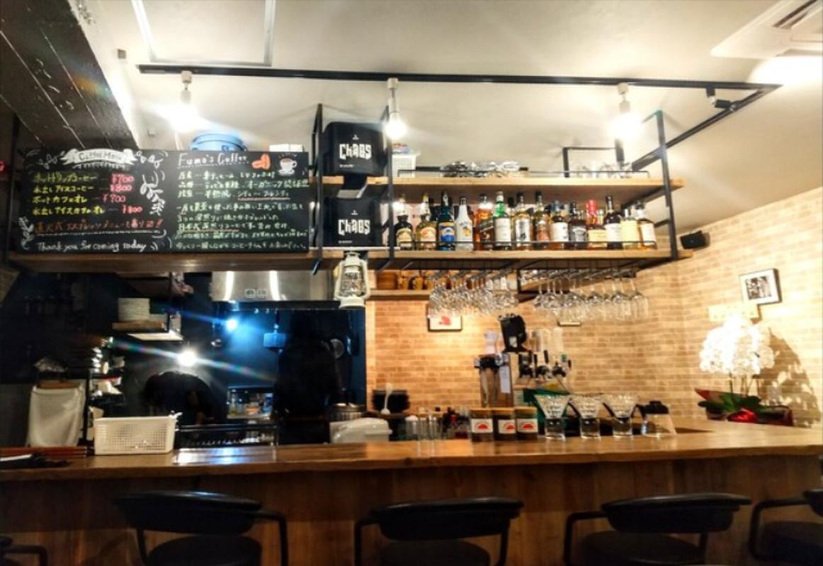 인스타 감성의 매장 카페 앤 바 푸모