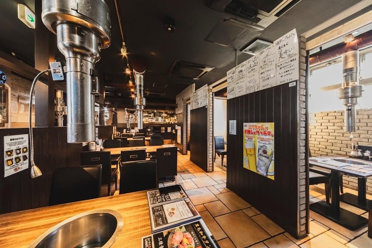 야키니쿠 고리짱, 오사카 여행 중 방문