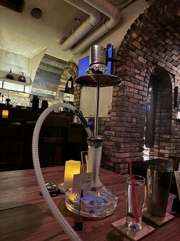 분위기 있는 매장 시샤 카페 앤 바 케이브