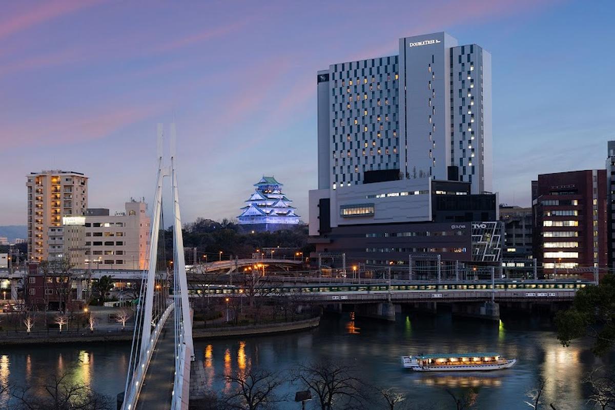 더블트리 바이 힐튼 오사카 캐슬 - 오사카성 인기 스팟