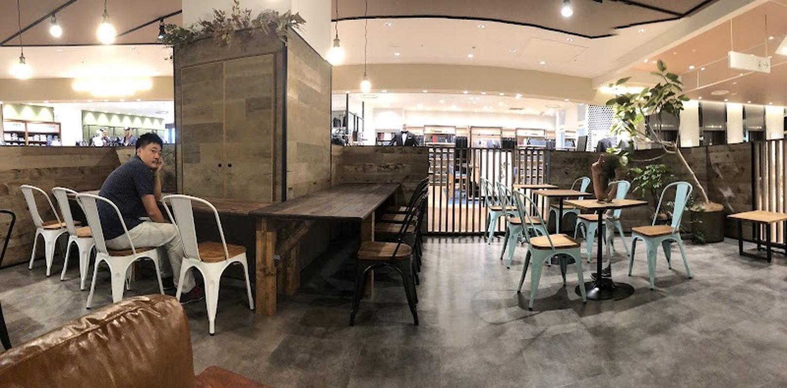 우메다 산와 커피 웍스 루쿠아 1100 사진