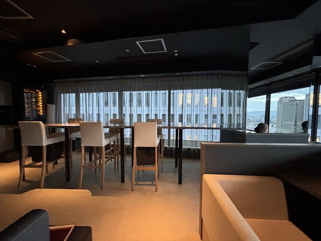 분위기 좋은 매장 벨라 다이닝 카페