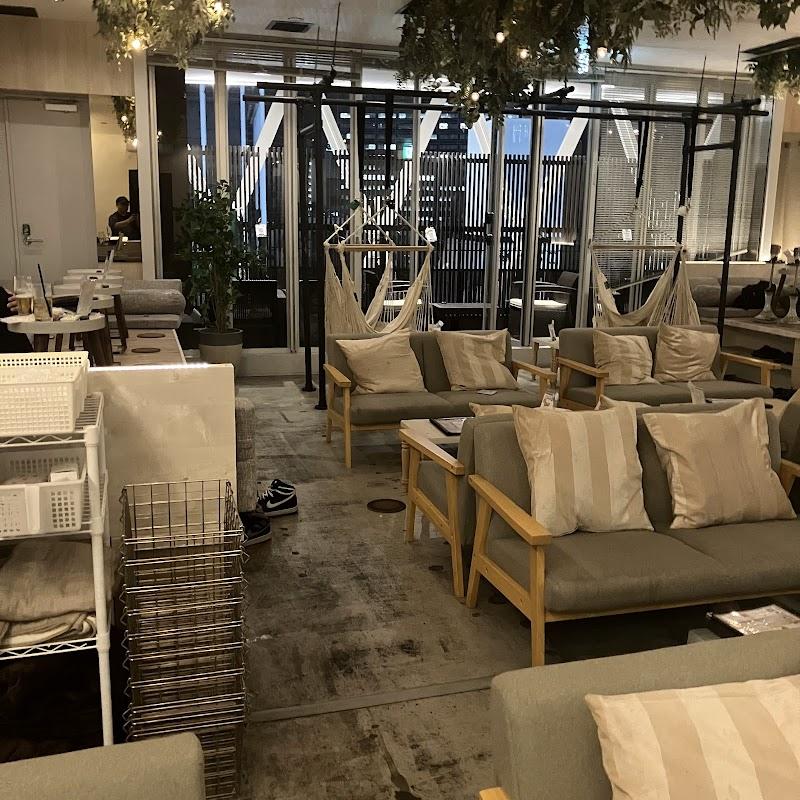 핫플로 유명한 매장 시샤 카페 & 바 C.STAND