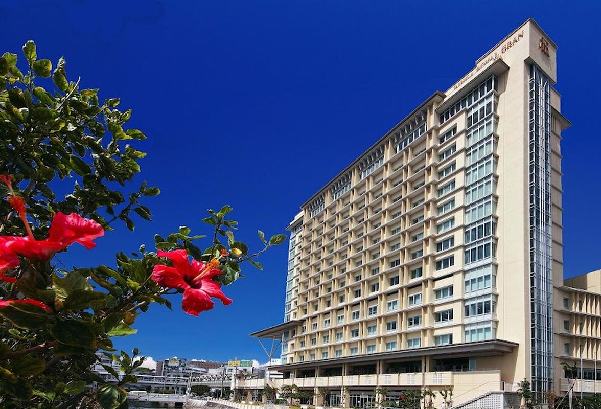 분위기 있는 매장 리흐가 로얄 그란 오키나와