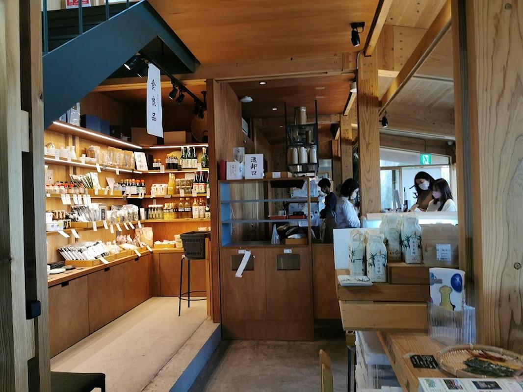 오호리공원 &로컬스 오호리 공원 사진