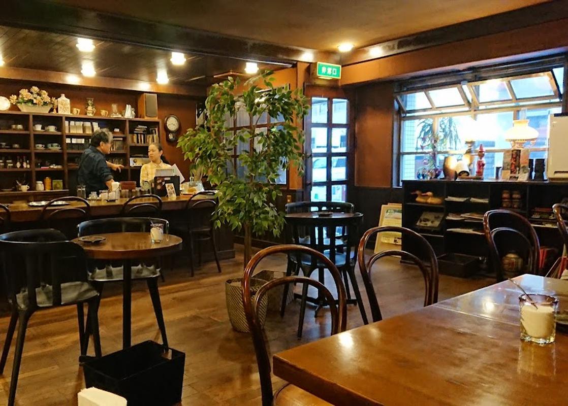 여행객 필수 후쿠오카 오크 커피관
