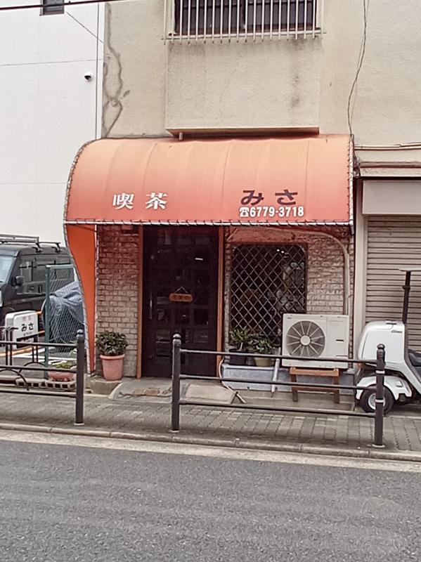 감성적인 우에혼마치 미사