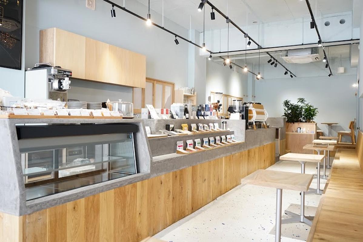 사진 찍기 좋은 매장 렉 커피